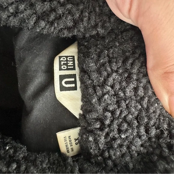 Uniqlo U Sherpa jacket with belt - Picture 8 of 14